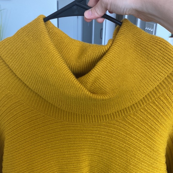 Anthropologie ribbed sweater - Picture 3 of 3